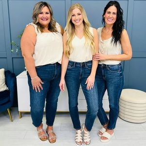 Judy Blue Wow Factor Butt Lifting Slim Fit Jeans SIZE 16W